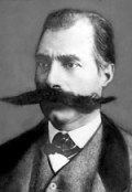 Panayot Hitov, revoluţionar bulgar, celebru pentru mustaţa care îl împiedica să lucreze în clandestinitate (presupun)