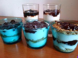 Desert numai bun pentru un final de weekend, zic. Foto (cu telefonul): Călin Hera