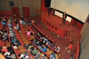 Imagine din timpul discuţiilor