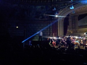 Vedere din București. Lancea, Der Speer, repetiția finală Parsifal, Ateneul Român. Foto cu telefonul: Călin Hera