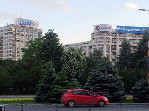 Vedere din Bucureşti. Soc la Palatul Victoria. Foto cu telefonul: Călin Hera