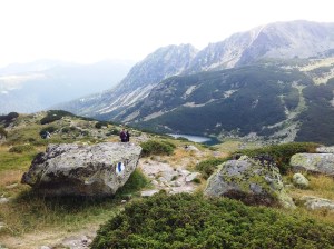 Munții Retezat. Lacul Lia, văzut de pe cărarea spre Bucura. Foto cu telefonul: Călin Hera
