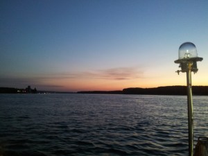 Apus de soare pe Dunăre, la Călărași. Foto cu telefonul: Călin Hera