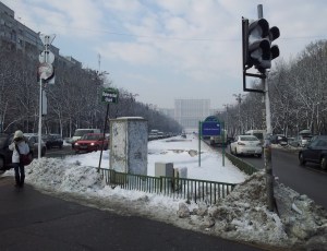 Vedere din București, Piața Unirii, înspre Palatul Parlamentului. Foto: Călin Hera