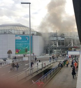 Explozii la aeroportul din Bruxelles. Sursa: twitter