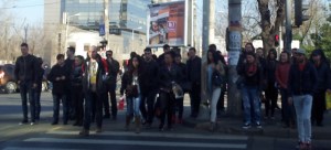 Oameni în București. Foto: Călin Hera